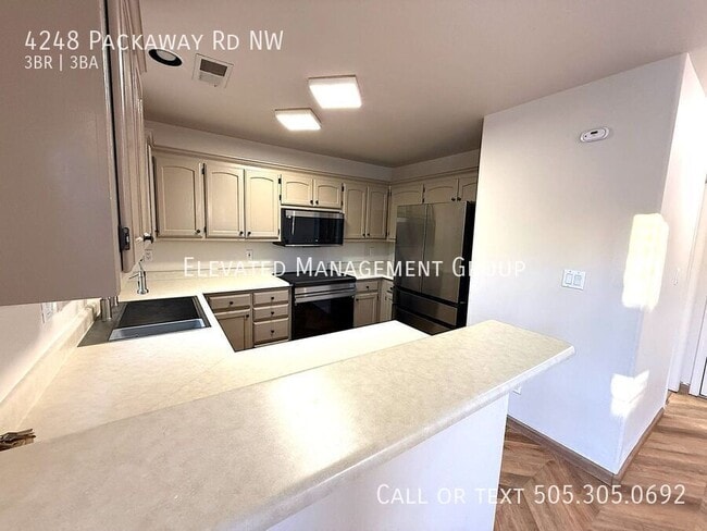 Building Photo - 4248 Packaway Rd NW