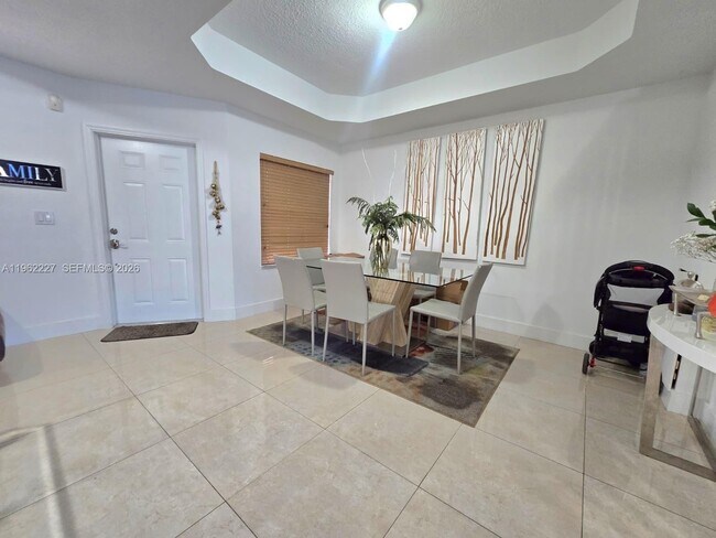 Building Photo - 11405 NW 62nd Terrace