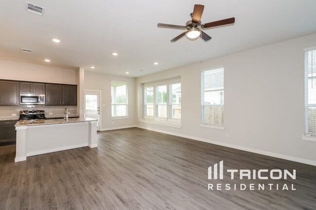 Building Photo - 2403 Cohorn Trl