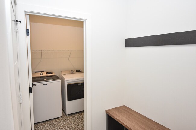 Garage entryway - 6706 71st Ave S