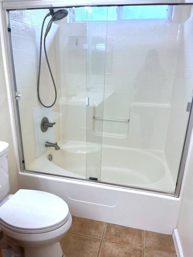 Building Photo - 730 Tatum Ave