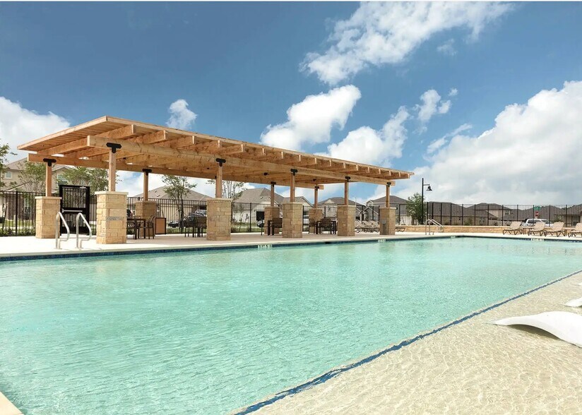 Building Photo - 300 Low Bramble Dr