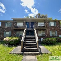 Building Photo - 2522 Semken Ave
