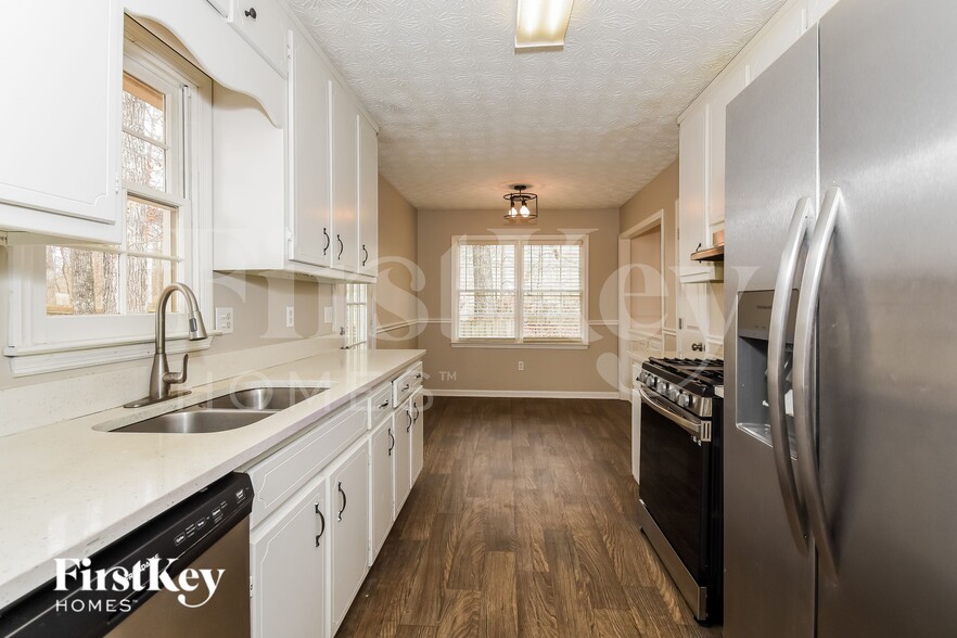 Building Photo - 508 Chestnut Ridge