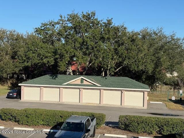 Building Photo - 7667 N Wickham Rd