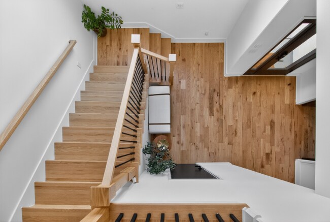 Building Photo - 1273 Danner St SE