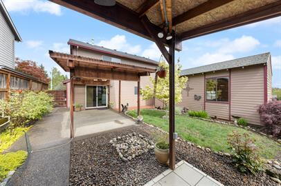 Building Photo - Spacious home with additional storage shed