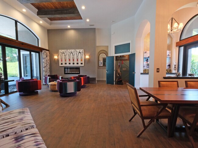 Building Photo - 12465 World Cup Ln
