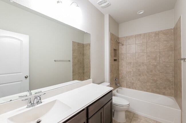 Building Photo - 4711 Creekside Hvn Trl