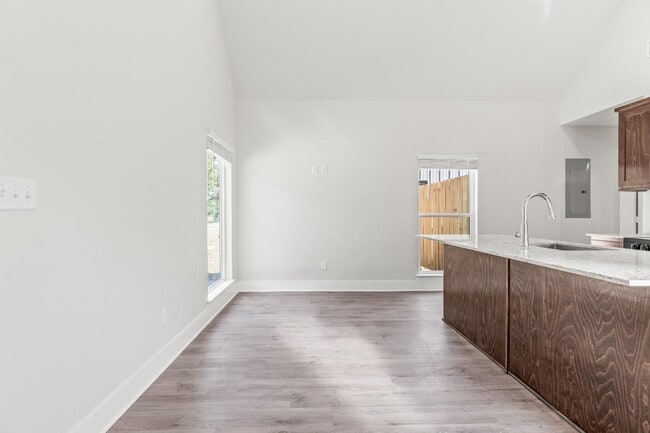 Building Photo - 20048 County Rd 4118