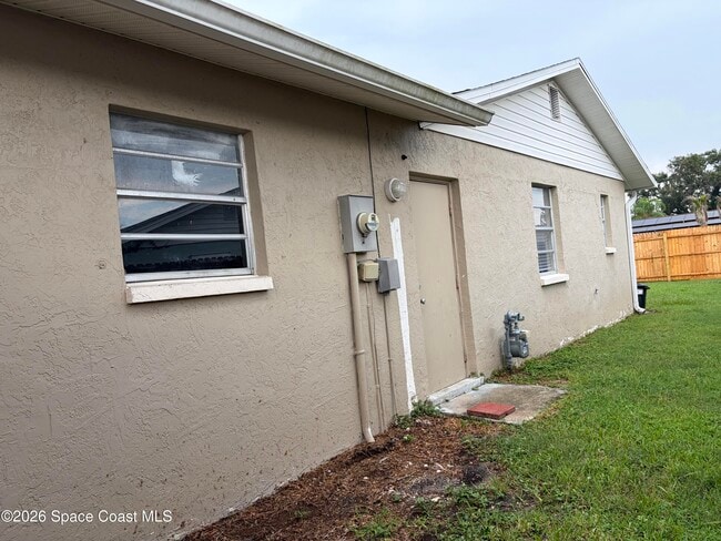 Building Photo - 2604 Corbusier Dr