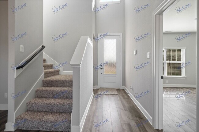 Primary Photo - 1036 Calhoun Dr