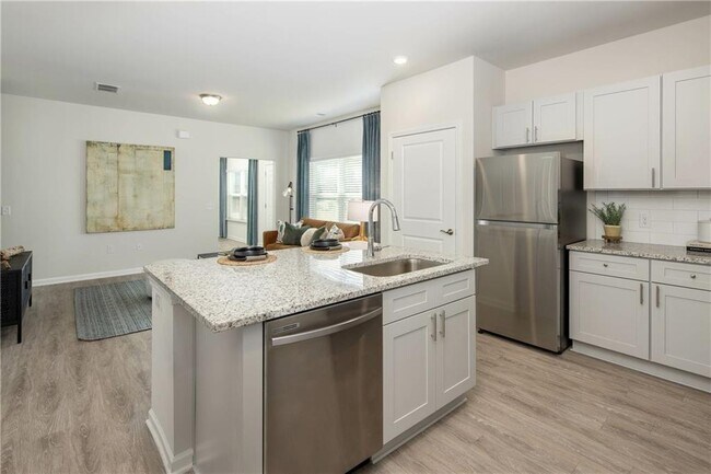 Building Photo - 101 Walker St