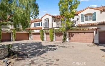 Building Photo - 6 Veroli Ct