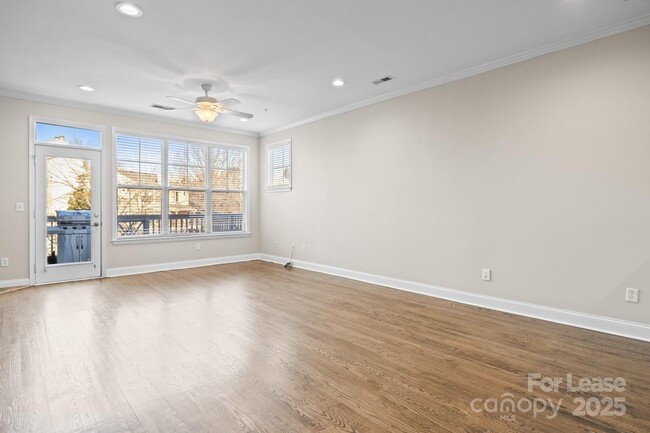 Building Photo - 853 Clarkson Mill Ct