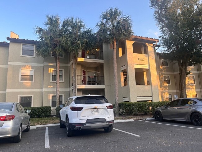 Building Photo - NICE!  2 BED / 2 BATH CONDO (ACROSS FROM C...
