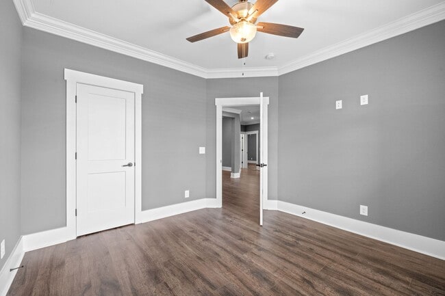 Building Photo - Pet Friendly in Sango!