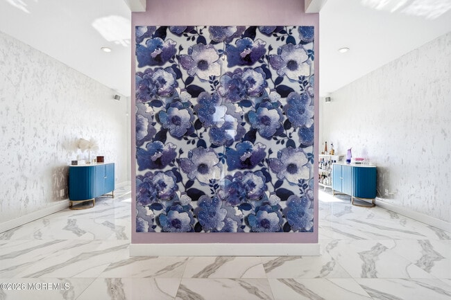 Building Photo - 107 Grant Ave