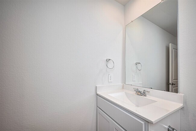 Building Photo - 5604 Poplar Rdg Ct