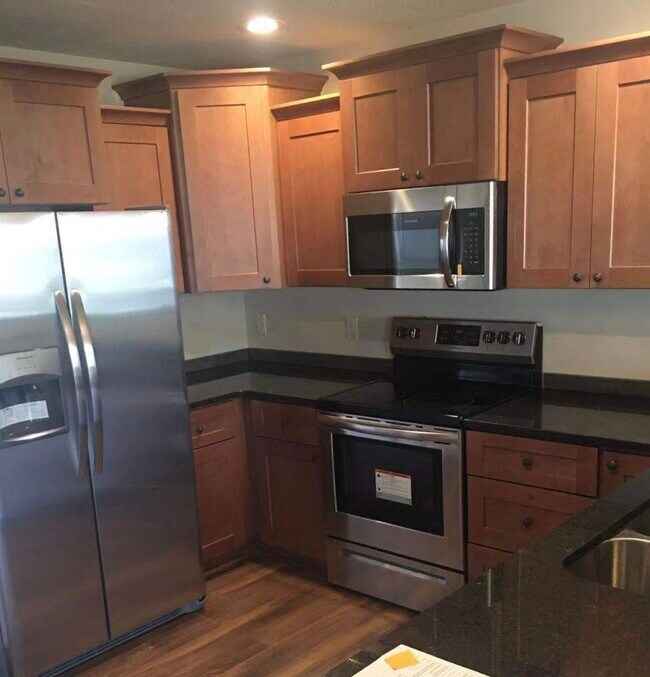 Building Photo - 9052 Tumbleweed Dr