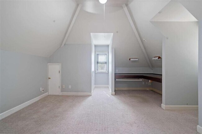 Building Photo - 1230 Old Home Pl Ct