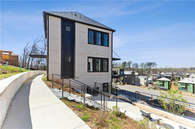 Building Photo - 10965 Serenbe Ln