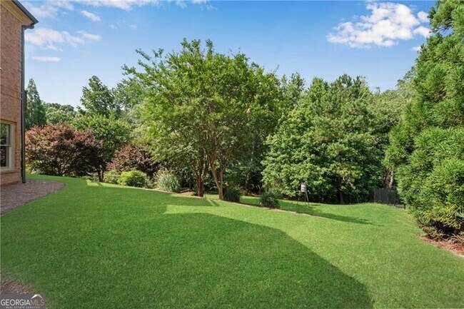 Building Photo - 5861 Yoshino Cherry Ln NE