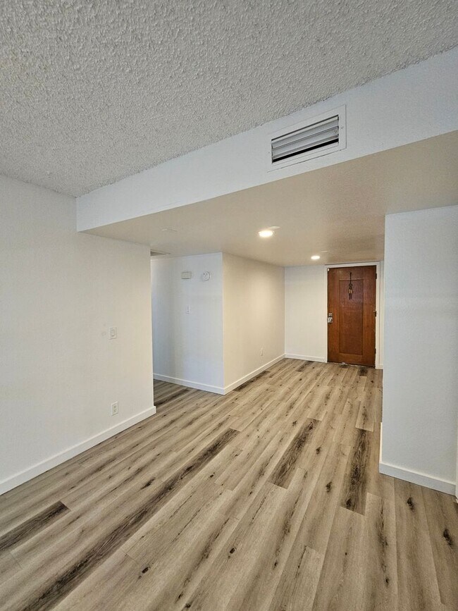 Building Photo - Updated 4BR Home | Pool + 2 Car Garage | Single Level