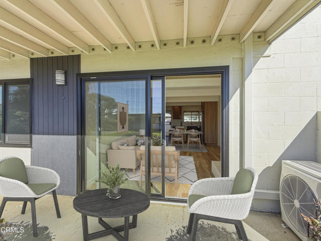 Building Photo - 61 Redwood Ave