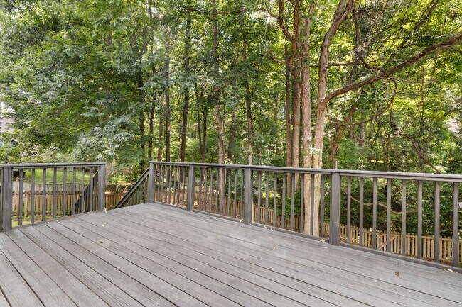 Building Photo - 6649 Speight Cir