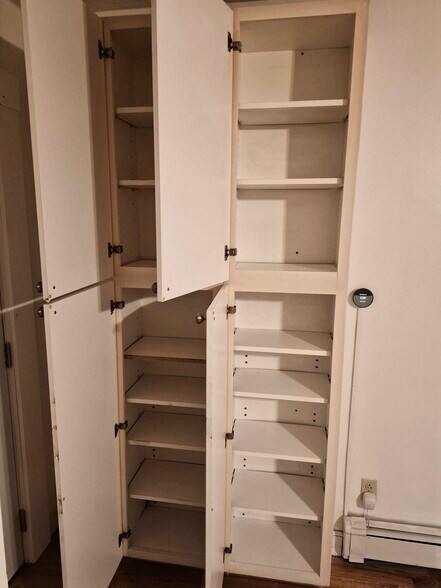 Building Photo - 801 Boston Rd