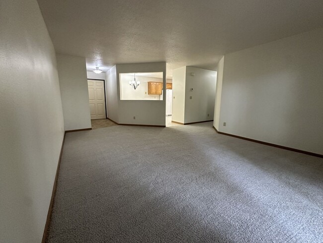 Building Photo - Candle Park West Townhomes - 1765