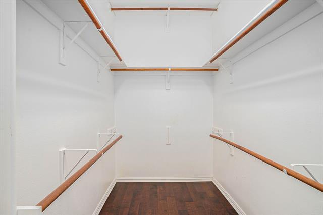 Building Photo - 4213 Sharondale Dr