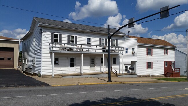 Primary Photo - 477 Philadelphia St