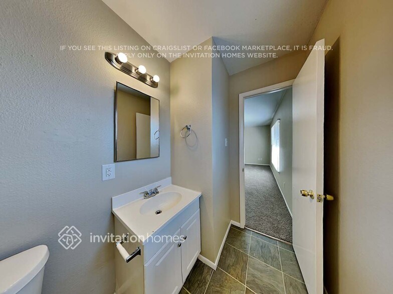 Building Photo - 3265 W Country Gables Dr