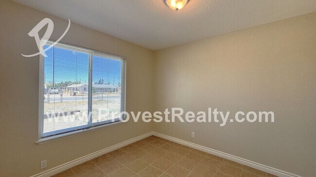 Building Photo - 14313 Osage Rd