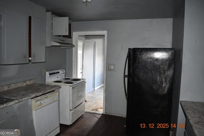 Building Photo - 803 Grosso Ave