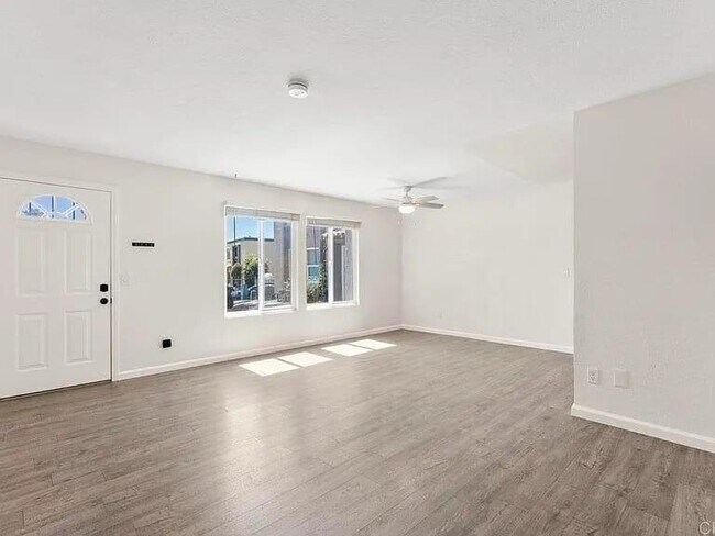 Building Photo - 1671 Pentecost Way