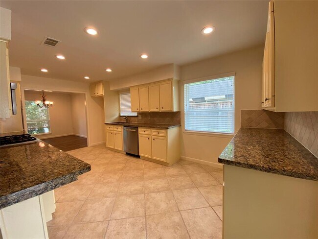 Building Photo - 5330 Wigton Dr