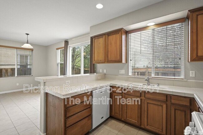 Building Photo - 3988 Dominus Dr