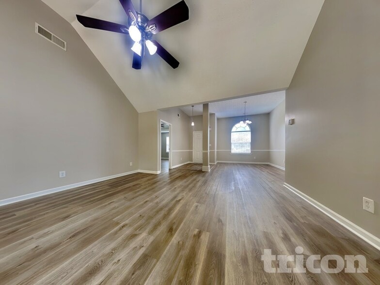 Building Photo - 253 Cobblestone Ln