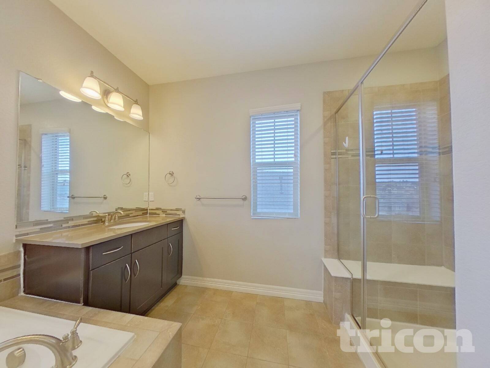 Building Photo - 3911 Donnington Cir