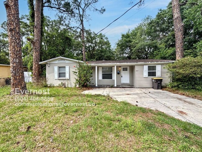 Primary Photo - 5117 Lexington Ave
