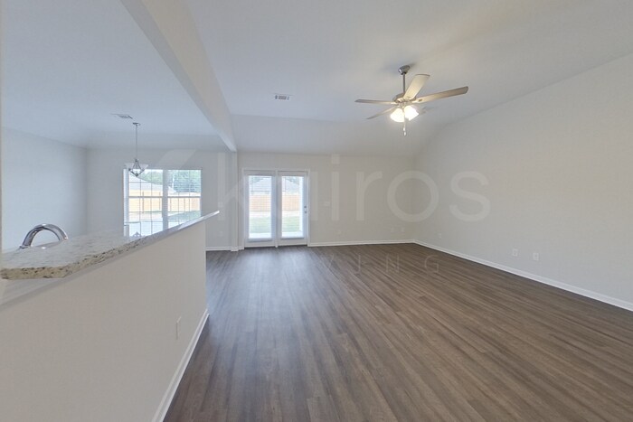 Building Photo - 1595 Fitzpatrick Rd