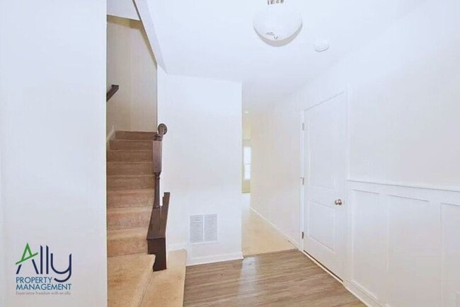 Building Photo - 2424 Pocoson Wood Ct