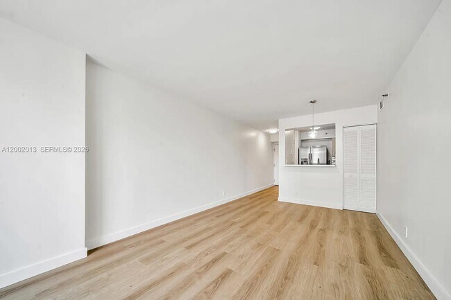 Building Photo - 501 SW 1st St