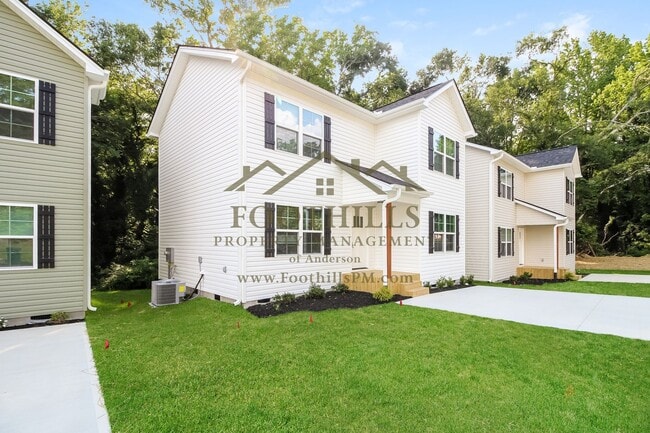 Building Photo - Spacious & Stylish – 4BR Home for Rent in ...