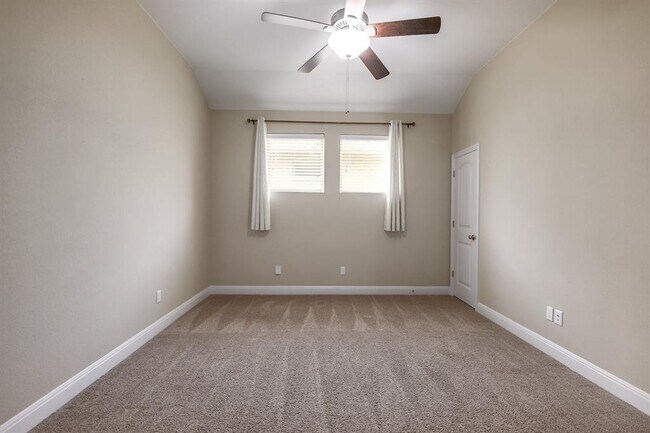Building Photo - 17916 Crimson Apple Way