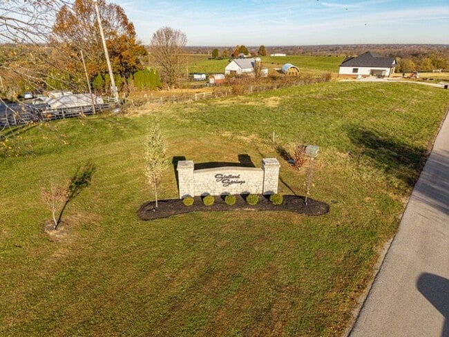 Building Photo - Furnished Country Home For Rent