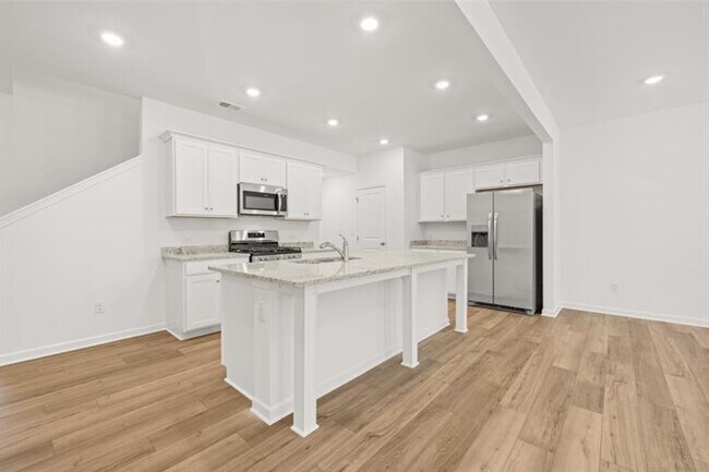 Building Photo - 101 Smithwood Dr